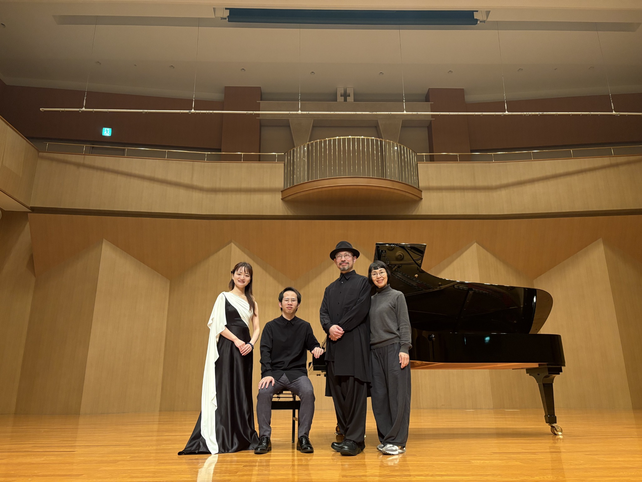音楽をともにする仲間と